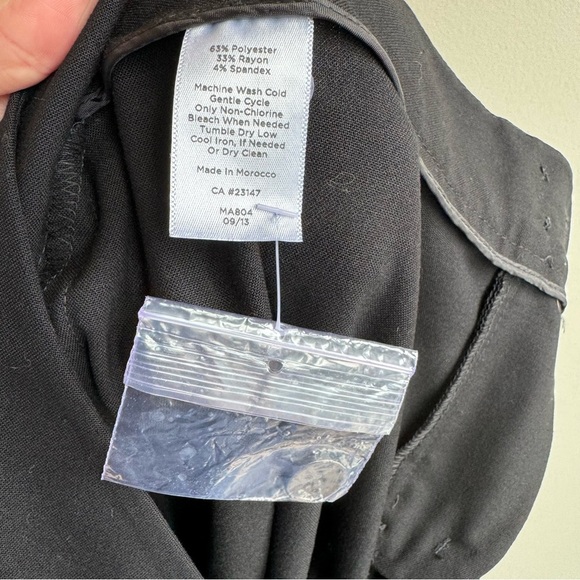 Talbots Petites Heritage Black Capris Slacks Pants Size 4P - Picture 10 of 12